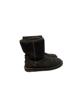 Koolaburra by UGG Koola Short Black Suede Winter Boots Size 8